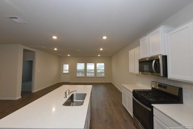 21042 Watercourse Way, San Antonio, TX 78266