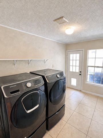 15219 Mcconn Street, Houston, TX 77598