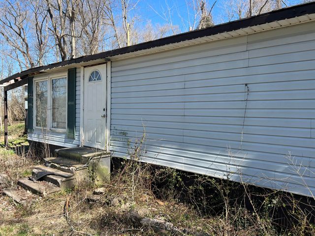 1860 Ford Road, Winchester, KY 40391