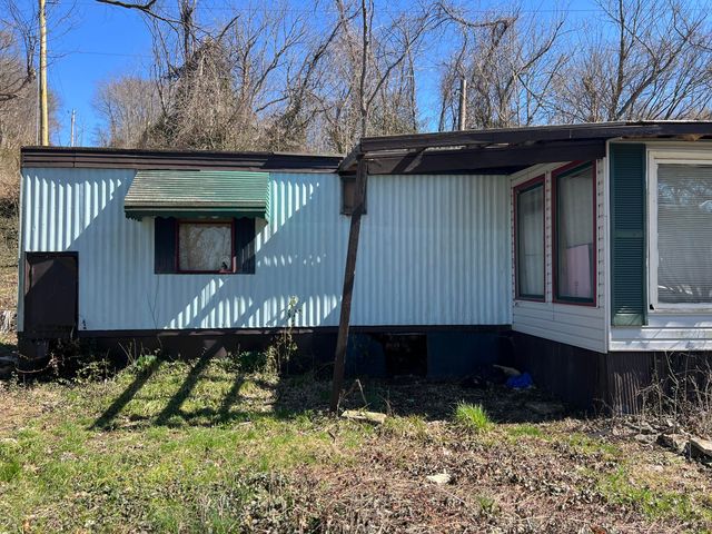 1860 Ford Road, Winchester, KY 40391