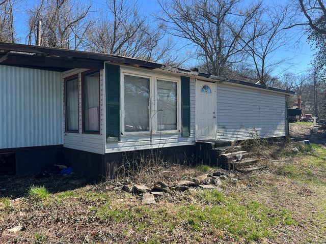 1860 Ford Road, Winchester, KY 40391