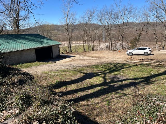 1860 Ford Road, Winchester, KY 40391