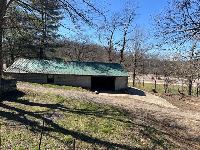 1860 Ford Road, Winchester, KY 40391