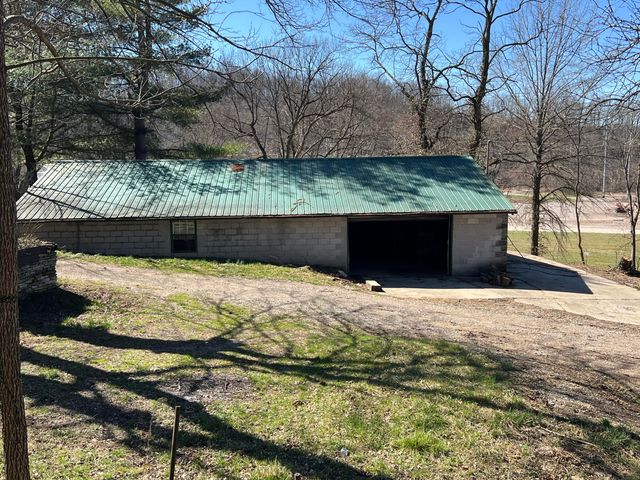 1860 Ford Road, Winchester, KY 40391