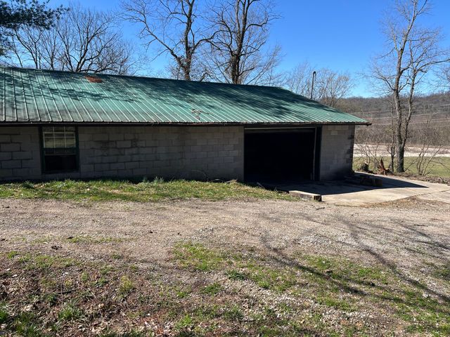 1860 Ford Road, Winchester, KY 40391