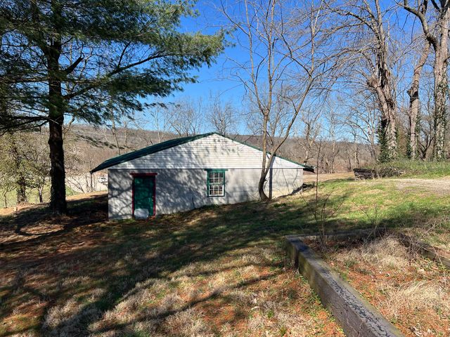 1860 Ford Road, Winchester, KY 40391