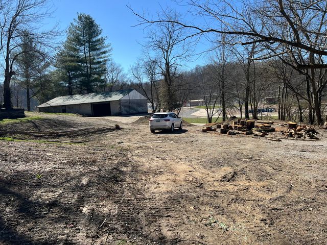 1860 Ford Road, Winchester, KY 40391