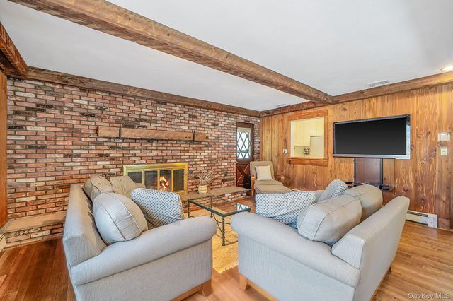 838 Virginia Avenue, North Bellmore, NY 11710