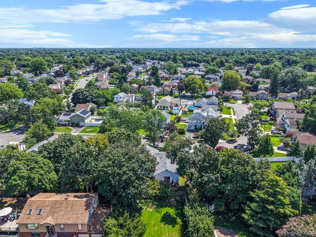 838 Virginia Avenue, North Bellmore, NY 11710