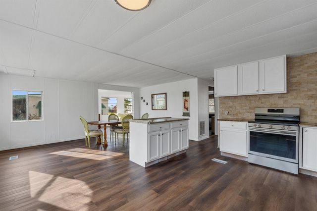 5 Santa Fe Lane, Port St. Lucie, FL 34952