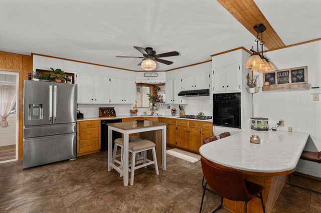 6346 Highway 79, Henderson, TX 75654