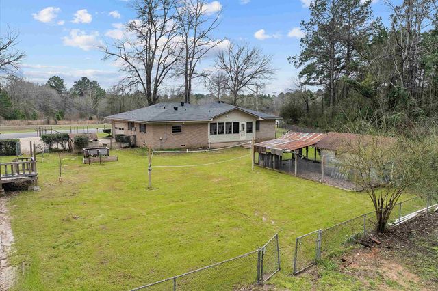 6346 Highway 79, Henderson, TX 75654