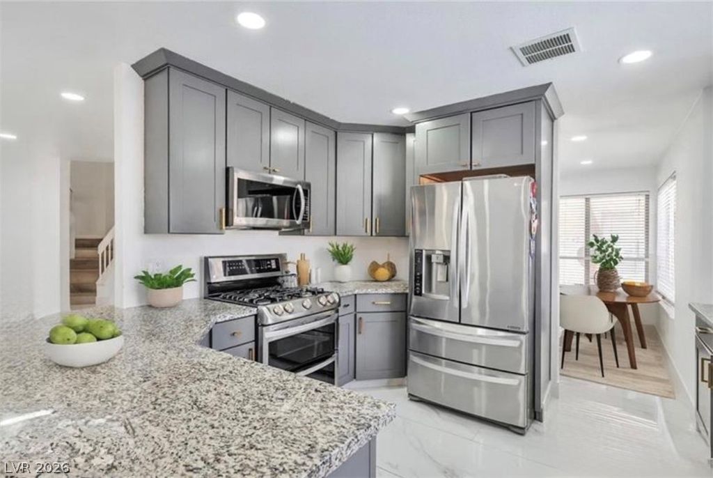 8404 Shore Breeze Drive, Las Vegas, NV 89128 — photo 5