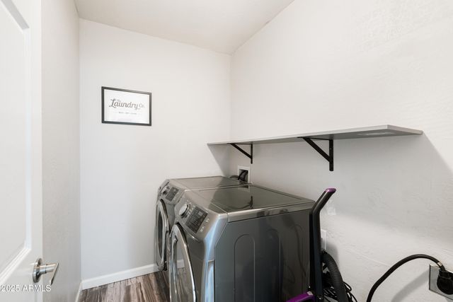 2318 W PINCHOT Avenue, Phoenix, AZ 85015