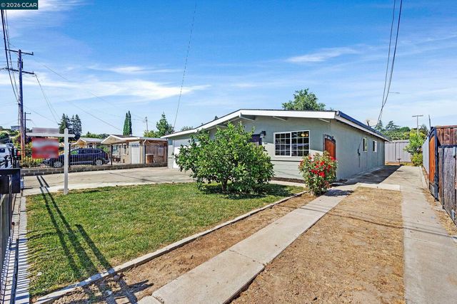 107 De Normandie Way, Martinez, CA 94553