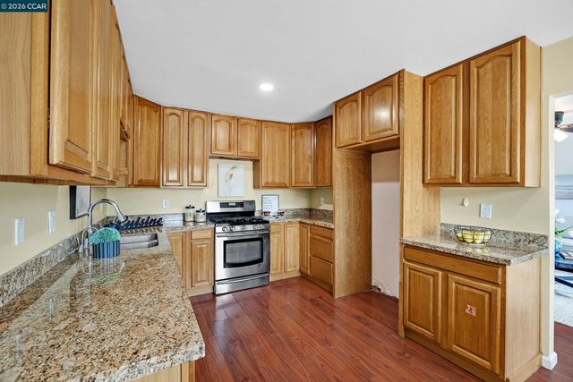 107 De Normandie Way, Martinez, CA 94553