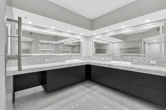 2051 SE 3rd Street 406, Deerfield Beach, FL 33441