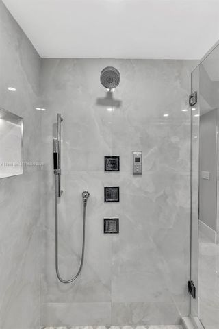 2051 SE 3rd Street 406, Deerfield Beach, FL 33441