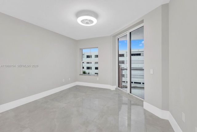 2051 SE 3rd Street 406, Deerfield Beach, FL 33441