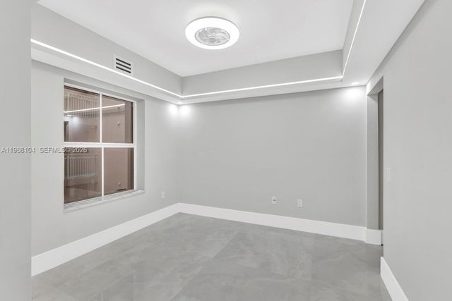 2051 SE 3rd Street 406, Deerfield Beach, FL 33441