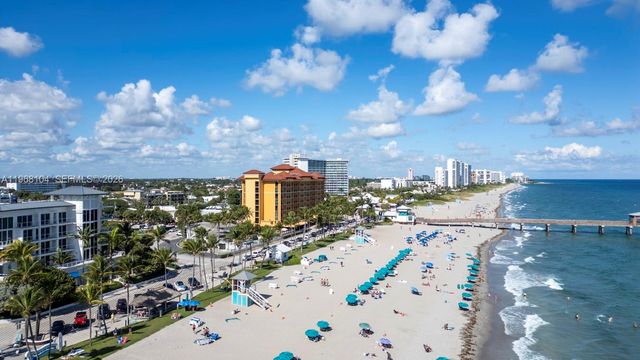 2051 SE 3rd Street 406, Deerfield Beach, FL 33441