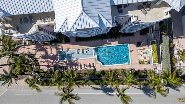 2051 SE 3rd Street 406, Deerfield Beach, FL 33441