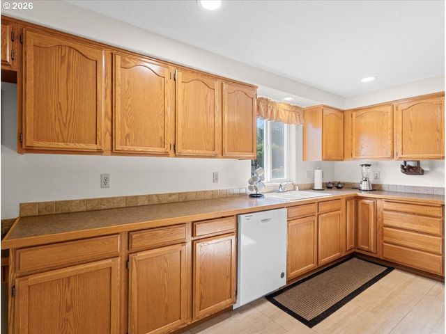15310 Ne 78TH St, Vancouver, WA 98682