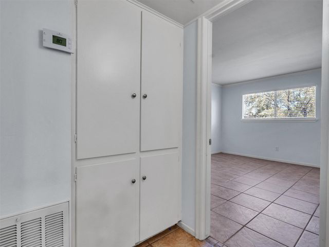 5230 Arboles Drive 4, Houston, TX 77035