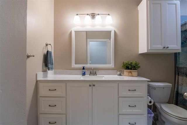 1040 NW 17th Place, Newcastle, OK 73065