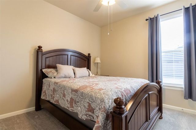 1040 NW 17th Place, Newcastle, OK 73065