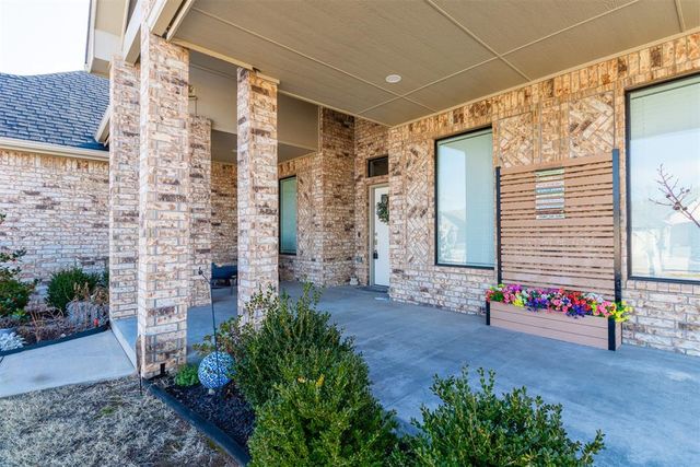 1040 NW 17th Place, Newcastle, OK 73065