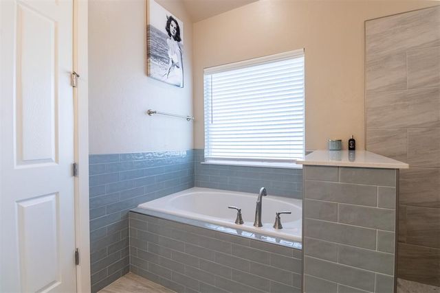 1040 NW 17th Place, Newcastle, OK 73065