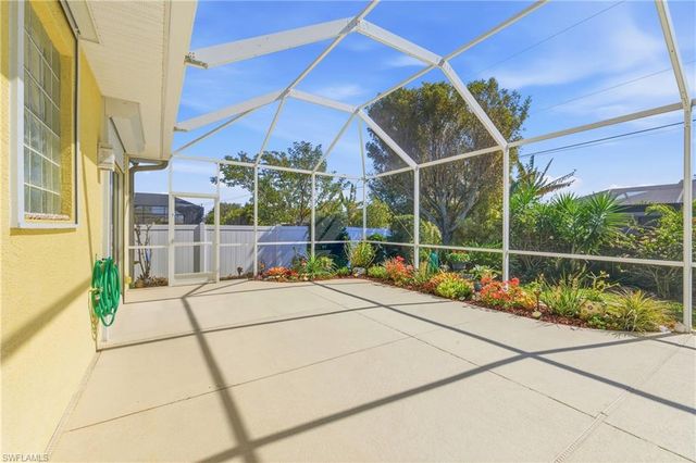 1220 SW 35th ST, Cape Coral, FL 33914