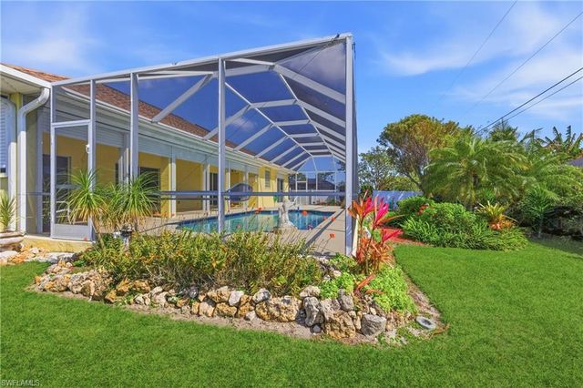 1220 SW 35th ST, Cape Coral, FL 33914