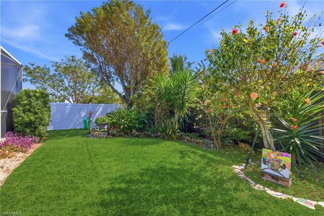 1220 SW 35th ST, Cape Coral, FL 33914