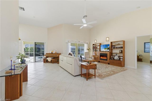 1220 SW 35th ST, Cape Coral, FL 33914