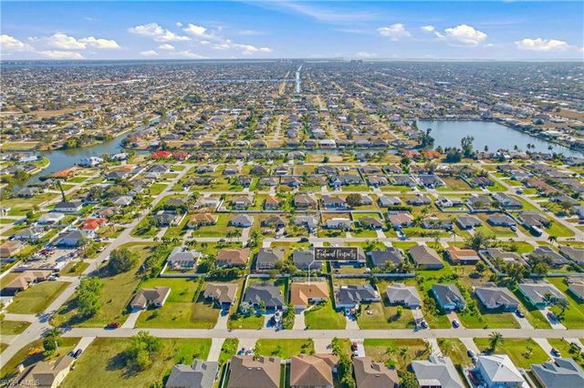 1220 SW 35th ST, Cape Coral, FL 33914