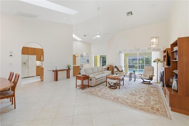 1220 SW 35th ST, Cape Coral, FL 33914