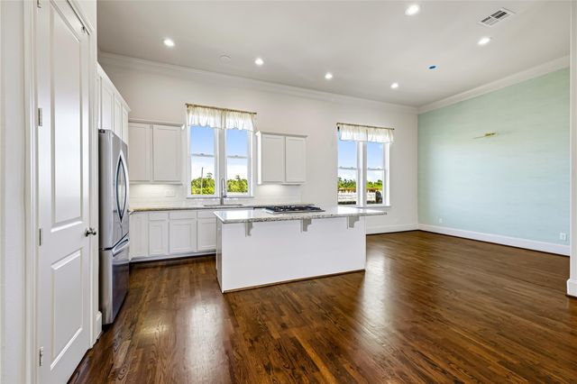 5628 Cohn Terrace, Houston, TX 77007