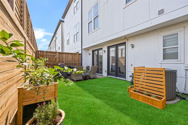 5628 Cohn Terrace, Houston, TX 77007