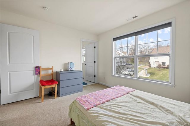 30 Caldwell Terrace 30, Danbury, CT 06810