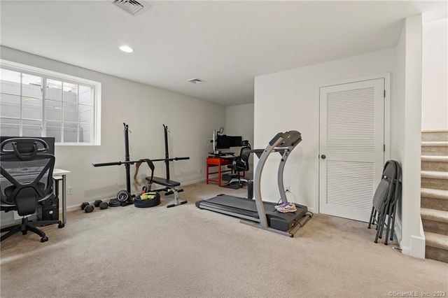 30 Caldwell Terrace 30, Danbury, CT 06810