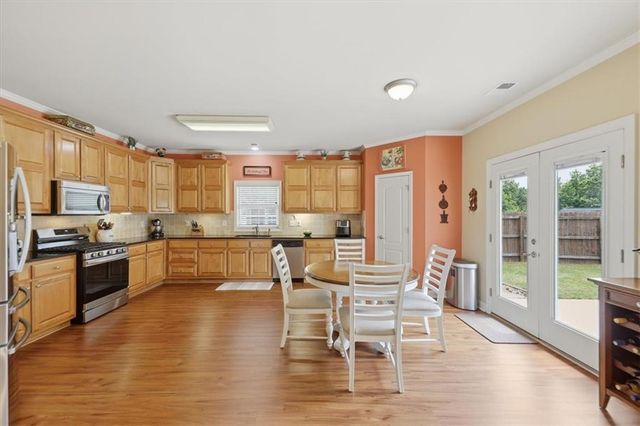 326 Cabinwood Trail, Canton, GA 30115