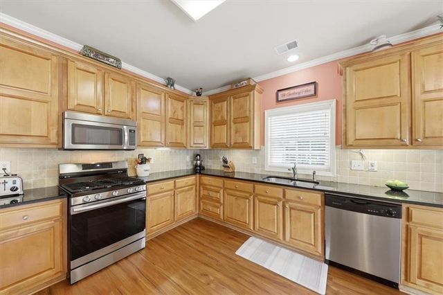 326 Cabinwood Trail, Canton, GA 30115