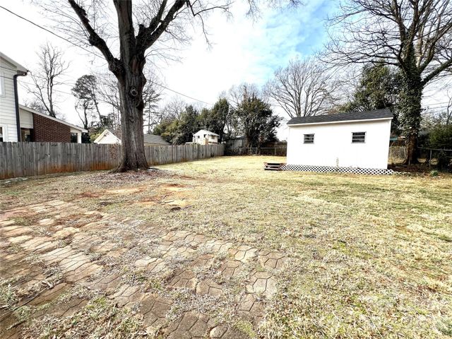 4334 Applegate Road, Charlotte, NC 28209