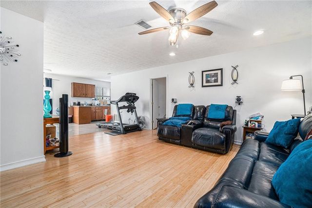 6736 Ivy Log Drive, Austell, GA 30168