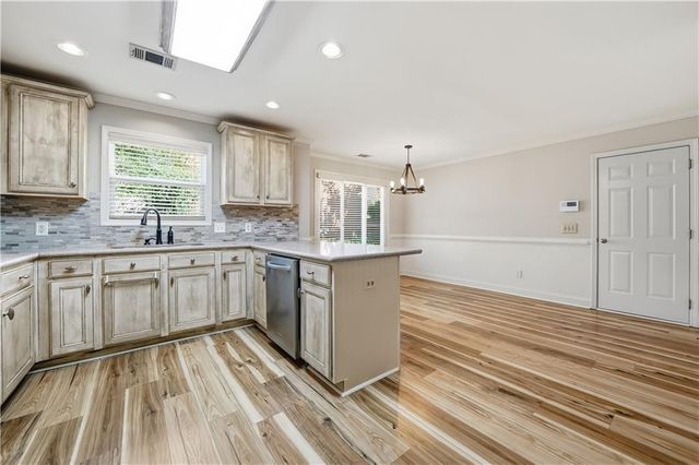 5220 Wild Cedar Drive, Buford, GA 30518