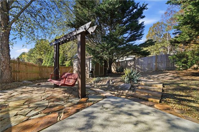 5220 Wild Cedar Drive, Buford, GA 30518