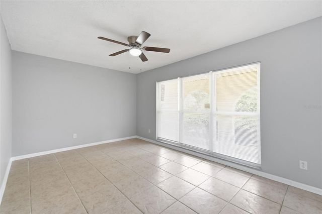 1200 LAKE VALRICO LANE, Valrico, FL 33594