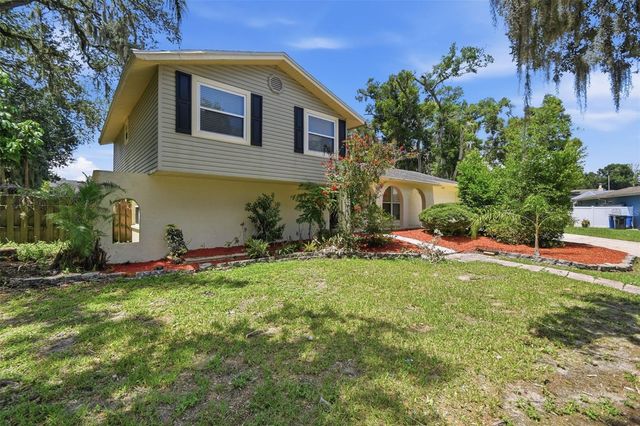 1200 LAKE VALRICO LANE, Valrico, FL 33594